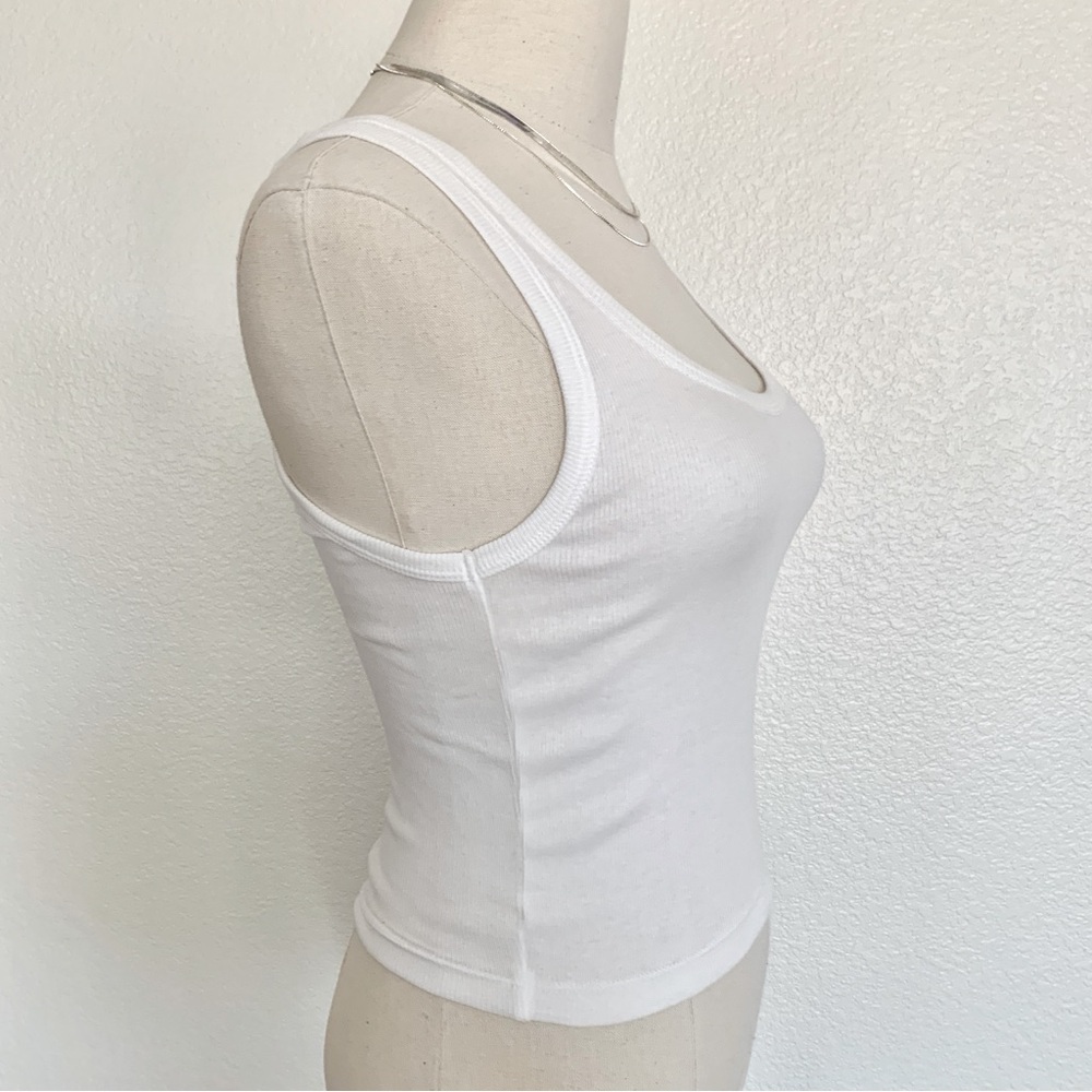 Hanes Originals White Scoop Neck Fitted Cropped Ribbed Tank Top Stretch Cotton - Picture 2 of 9